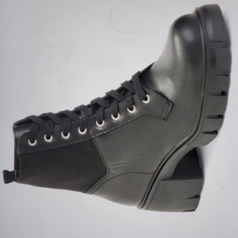 STEVE MADDEN ZANET BLACK LEATHER COMBAT STYLE BOOTS SZ 8.5